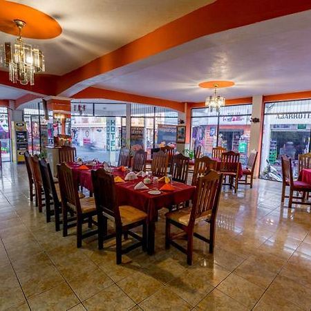 Hoteles Kakchiquel Panajachel Extérieur photo