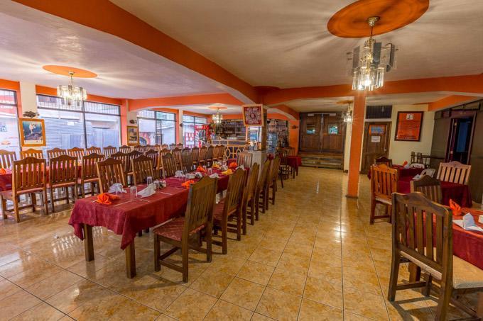 Hoteles Kakchiquel Panajachel Extérieur photo
